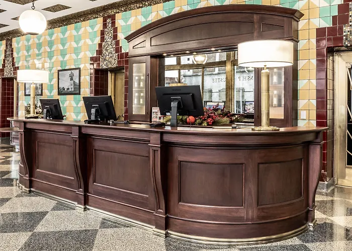 Bottleworks Hotel